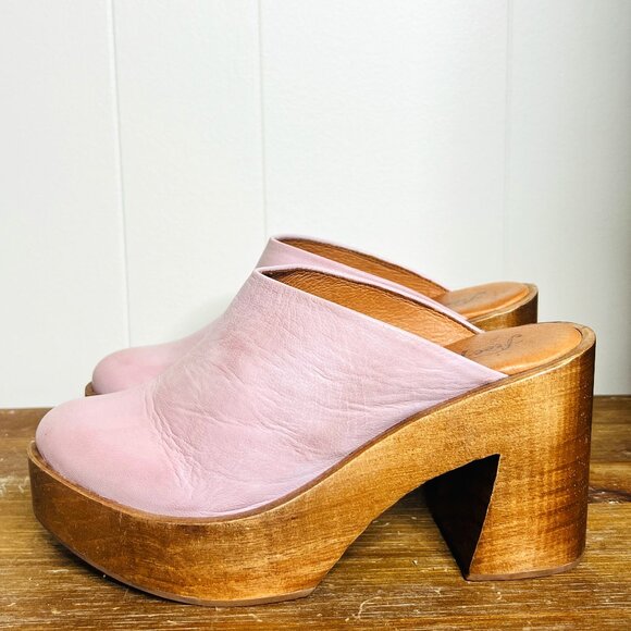 Free People Shoes - Free People Blush Leather Mules with Wooden Platform
